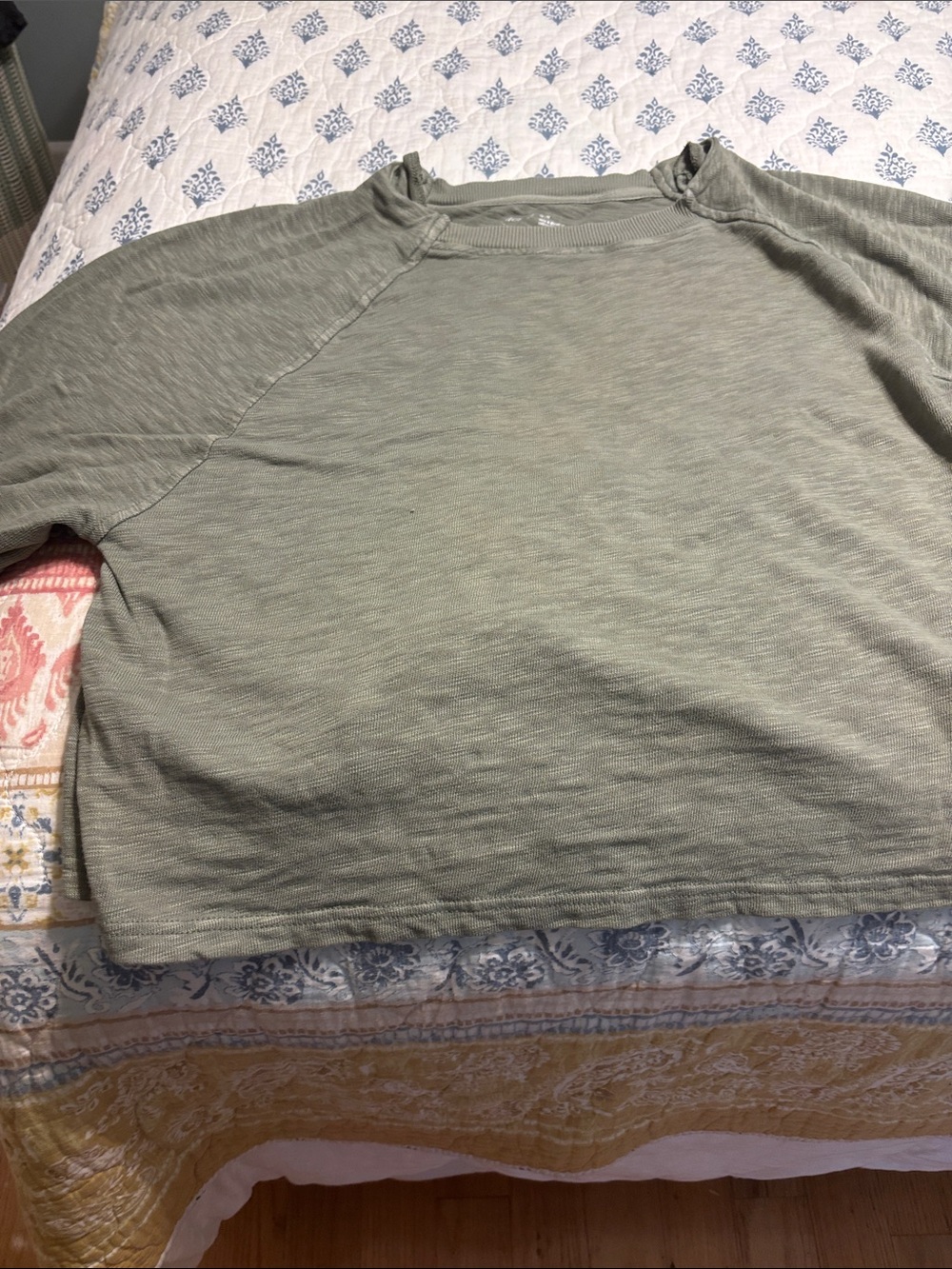 aerie Olive Green Cropped Long-Sleeve Top